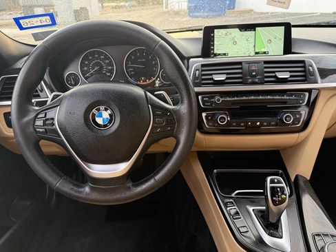 Used 2017 BMW 330i Sedan image 16