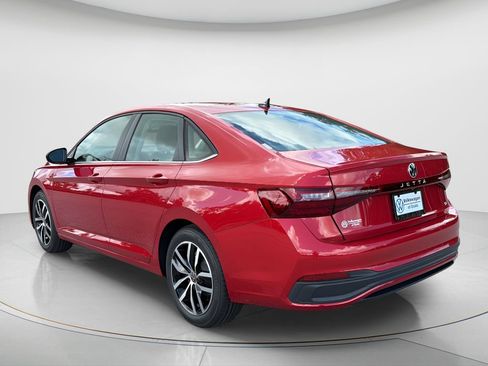New 2027 Volkswagen Jetta SE FWD image 7