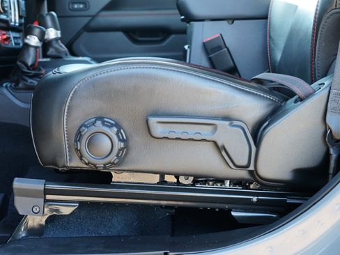 Used 2020 Jeep Wrangler Rubicon image 15