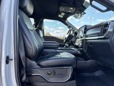 Used 2023 Ford F150 Lariat image 32