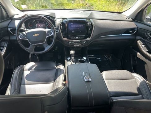 Used 2021 Chevrolet Traverse High Country AWD/4WD image 15