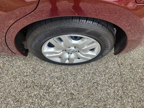 Used 2012 Nissan Altima 2.5 S FWD image 15