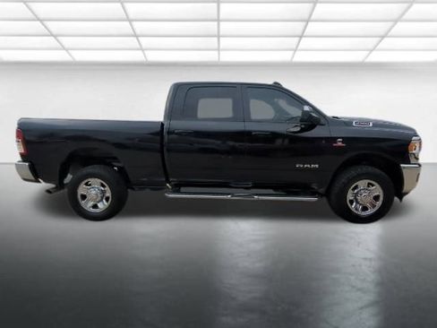 Used 2022 RAM 2500 Big Horn image 27