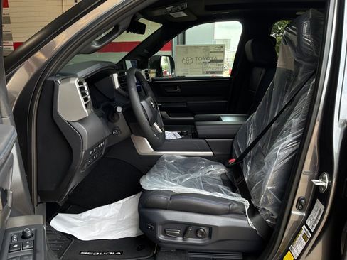 New 2026 Toyota Sequoia Platinum AWD/4WD image 12