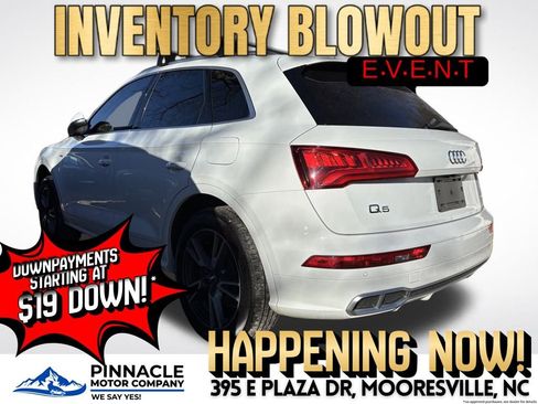 Used 2020 Audi Q5 e Premium w/ Convenience Package image 4
