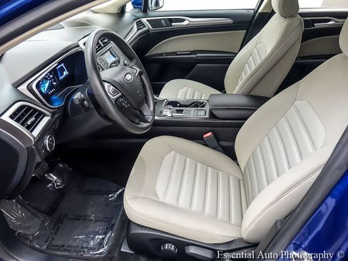 Certified 2018 Ford Fusion S FWD image 9