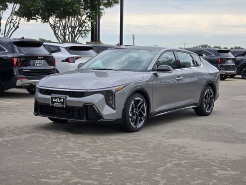 New 2026 Kia K4 GT-Line w/ GT-Line Premium Package FWD image 2
