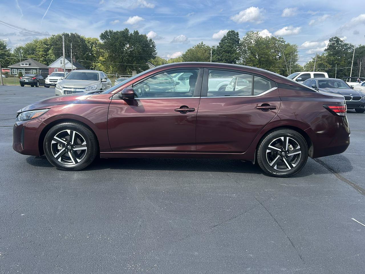 Used 2024 Nissan Sentra SV FWD image 8