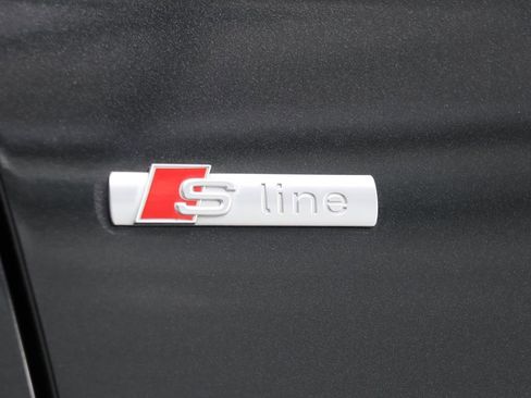 Used 2019 Audi A6 3.0T Prestige w/ Prestige Package image 12