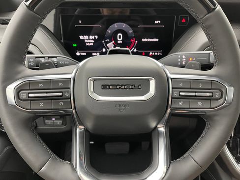 New 2026 GMC Yukon XL Denali w/ Denali Reserve Package AWD/4WD image 25