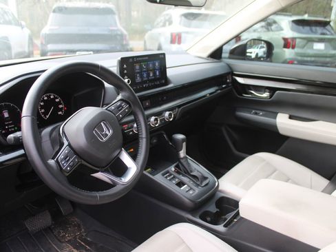 Used 2025 Honda CR-V EX-L image 23