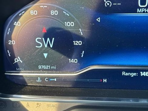 Used 2022 Chevrolet Tahoe Z71 w/ Luxury Package AWD/4WD image 1
