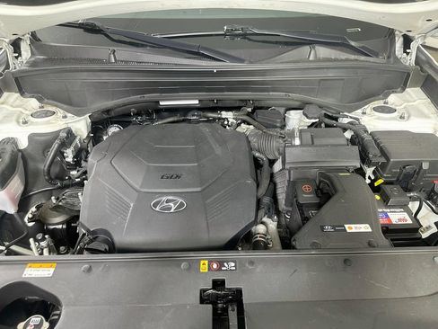 Used 2022 Hyundai Palisade Limited FWD image 9