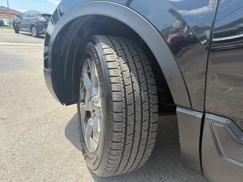 Used 2018 Honda CR-V EX image 16