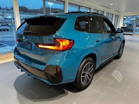 Certified 2025 BMW X1 xDrive28i w/ Technology Package image 7