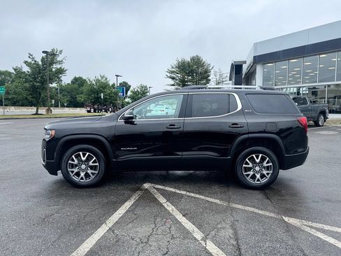 Used 2023 GMC Acadia SLT w/ Preferred Package AWD/4WD image 2