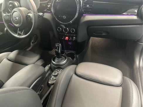 Certified 2023 MINI Cooper S image 6