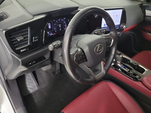 Used 2024 Lexus NX 250 FWD image 17
