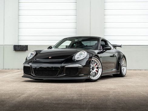 Used 2014 Porsche 911 GT3 RWD image 4