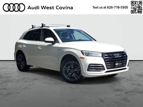 Used 2020 Audi Q5 e Premium w/ Convenience Package AWD/4WD image 1