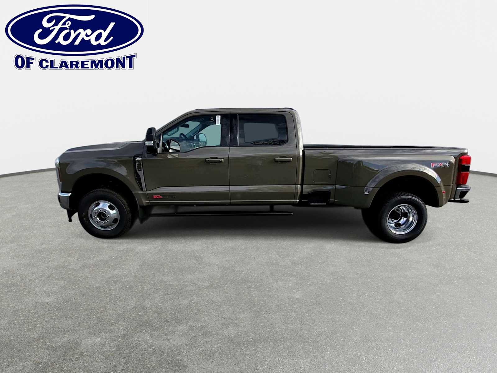 New 2027 Ford F350 Lariat w/ Lariat Ultimate Package AWD/4WD image 5