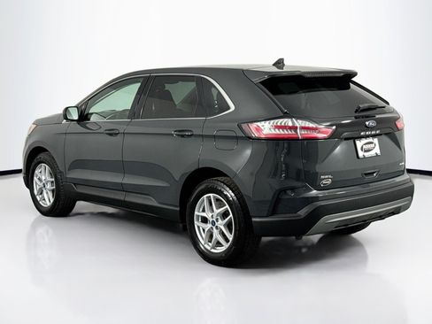 Used 2021 Ford Edge SEL AWD/4WD image 13