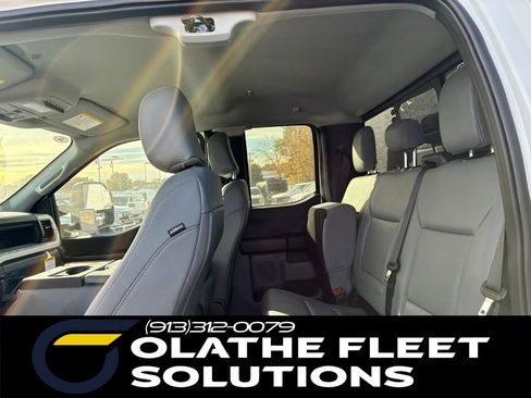 New 2026 Ford F550 4x4 Supercab Super Duty image 27