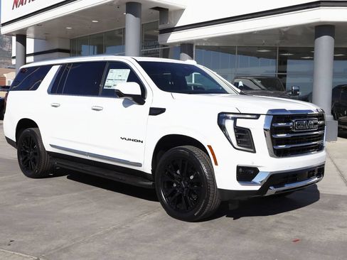 New 2026 GMC Yukon XL Elevation w/ Elevation Premium Package AWD/4WD image 8