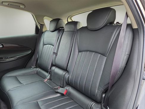 Used 2017 INFINITI QX50 AWD w/ Technology Package image 12