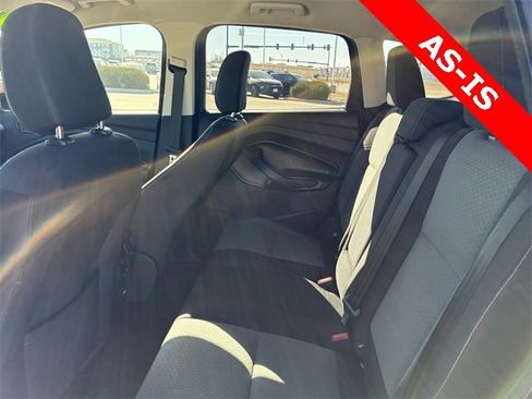 Used 2019 Ford Escape SE image 12