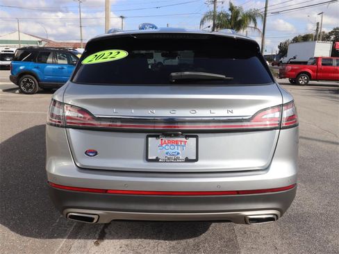 Used 2022 Lincoln Nautilus Reserve image 11