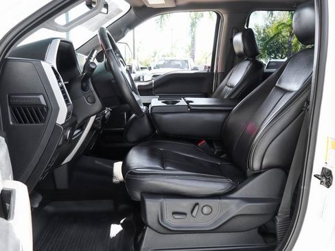 Used 2021 Ford F350 Lariat image 21