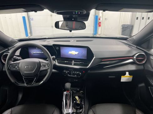 New 2026 Chevrolet Trax RS w/ Driver Confidence Package FWD image 10