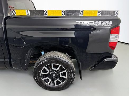 Used 2016 Toyota Tundra SR5 w/ TRD Off Road Package AWD/4WD image 14