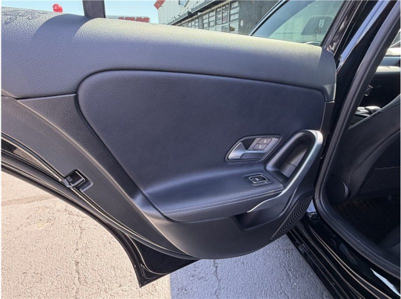 Used 2020 Mercedes-Benz A 220 image 16