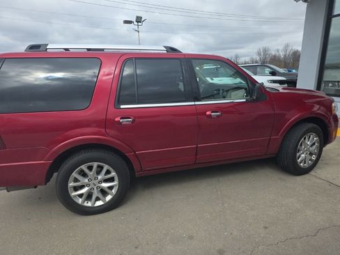 Used 2017 Ford Expedition Limited w/ Equipment Group 301A image 6