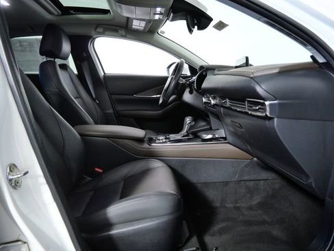 Used 2022 MAZDA CX-30 AWD 2.5 S w/ Premium Package image 11