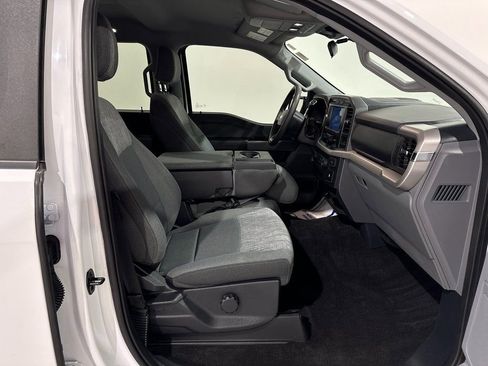 Used 2022 Ford F150 XLT image 22