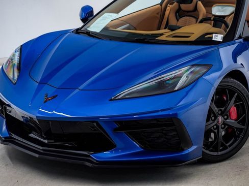 Used 2022 Chevrolet Corvette Stingray Premium Conv w/ Z51 Performance Package image 4