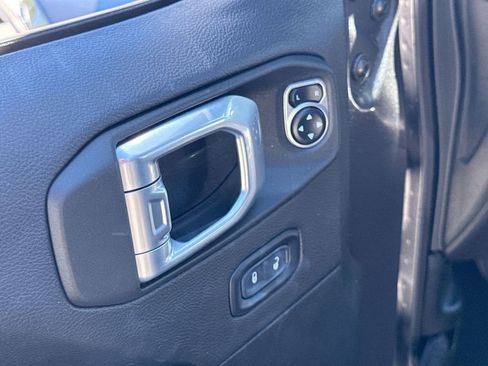 Used 2021 Jeep Wrangler Unlimited Sahara w/ Cold Weather Group image 25