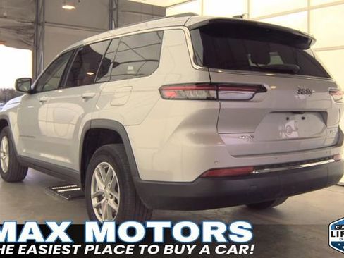 Used 2023 Jeep Grand Cherokee L Laredo w/ Luxury Tech Group I AWD/4WD image 10