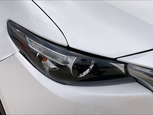 Used 2018 MAZDA CX-9 Touring image 33