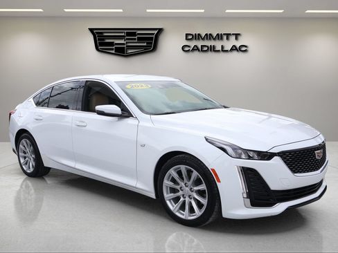 Used 2023 Cadillac CT5 Luxury RWD image 3