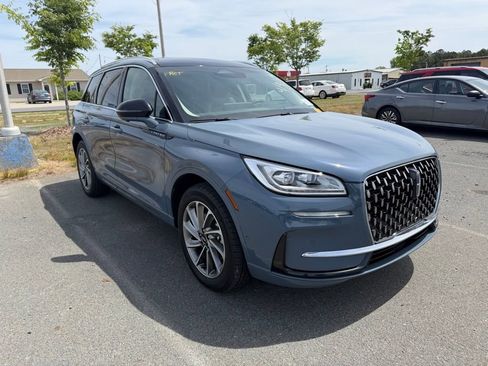 Used 2023 Lincoln Corsair Grand Touring w/ Equipment Group 302A image 3