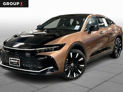 Used 2023 Toyota Crown Platinum