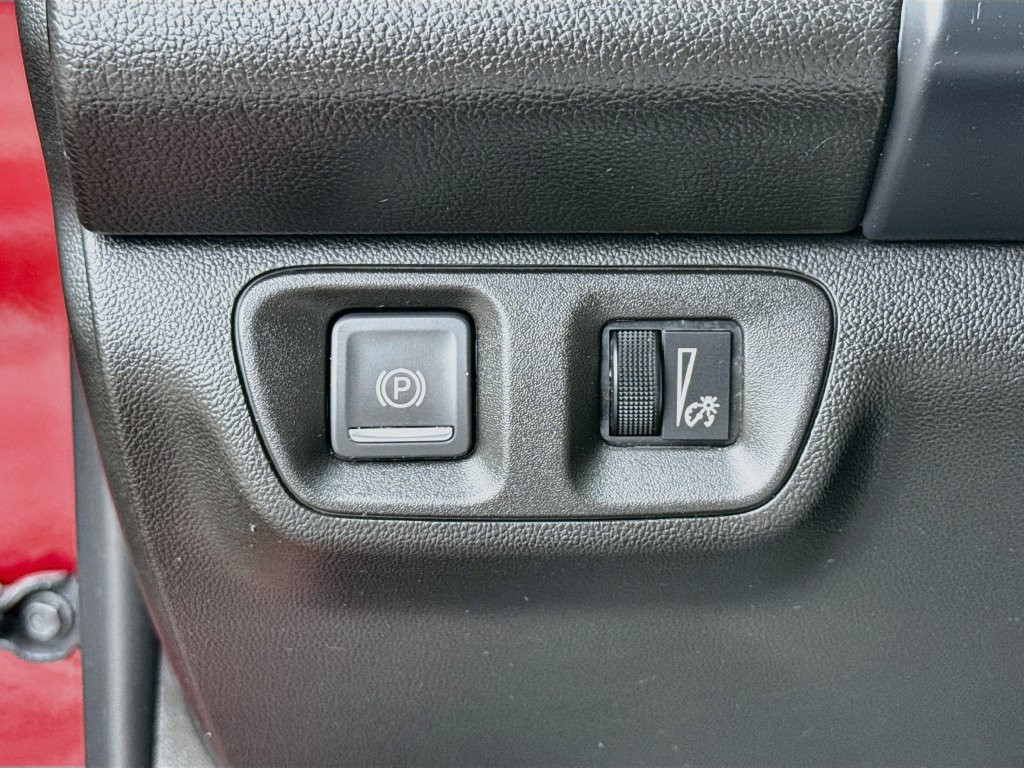 Used 2023 GMC Acadia SLE FWD image 10