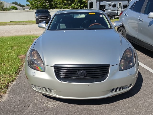 Used 2002 Lexus SC 430 Convertible RWD image 2