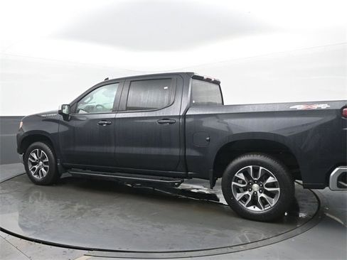 Certified 2023 Chevrolet Silverado 1500 LT image 3