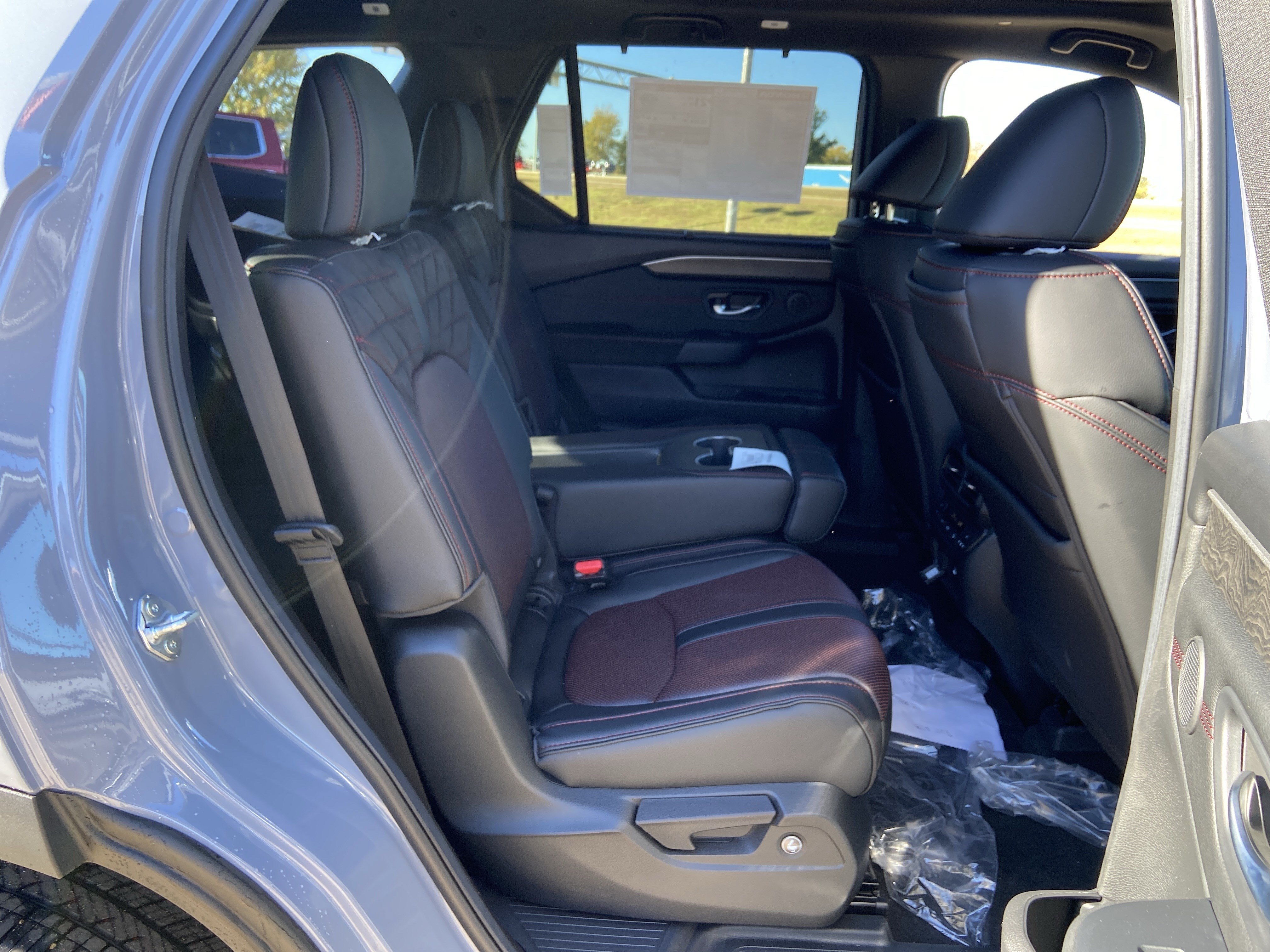 New 2026 Honda Pilot Black Edition image 15