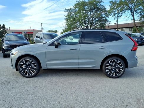 New 2026 Volvo XC60 B5 Ultra w/ Climate Package AWD/4WD image 3